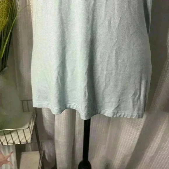 Tahari Women’s Size M Soft Modal Short Sleeve Light Blue Scoop Neck Top - Picture 3 of 11
